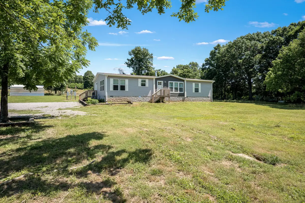 505 Philippi Rd, Wartrace, TN 37183 - #1