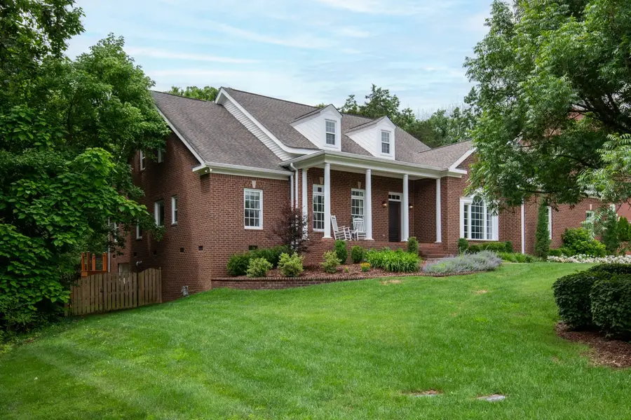 1115 Stonebridge Park Dr, Franklin, TN 37069 - #3