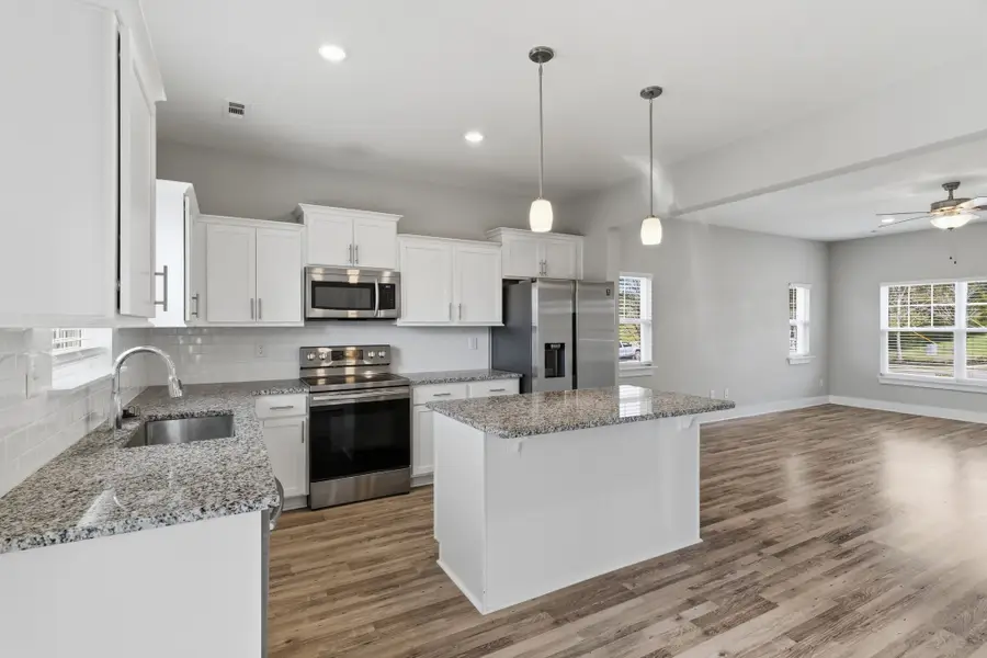 102 Dry Creek Commons Dr, Goodlettsville, TN 37072 - #2