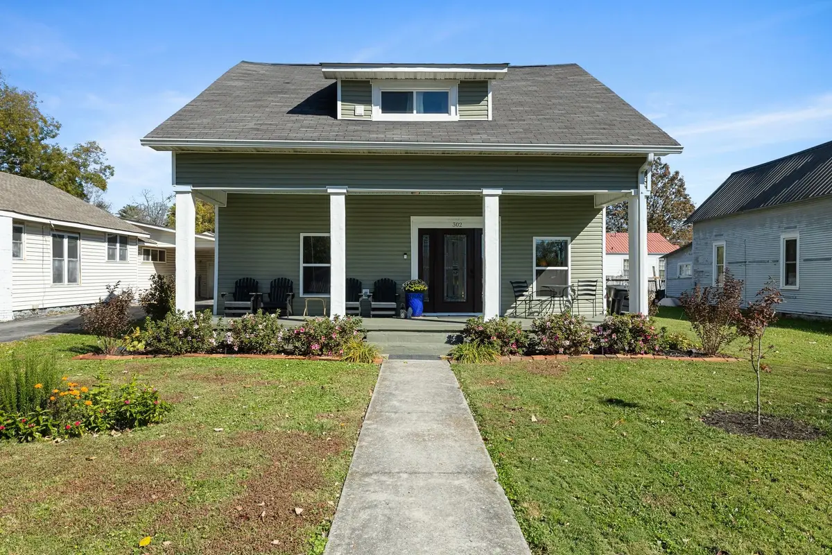 302 N Polk St, Tullahoma, TN 37388 - #1