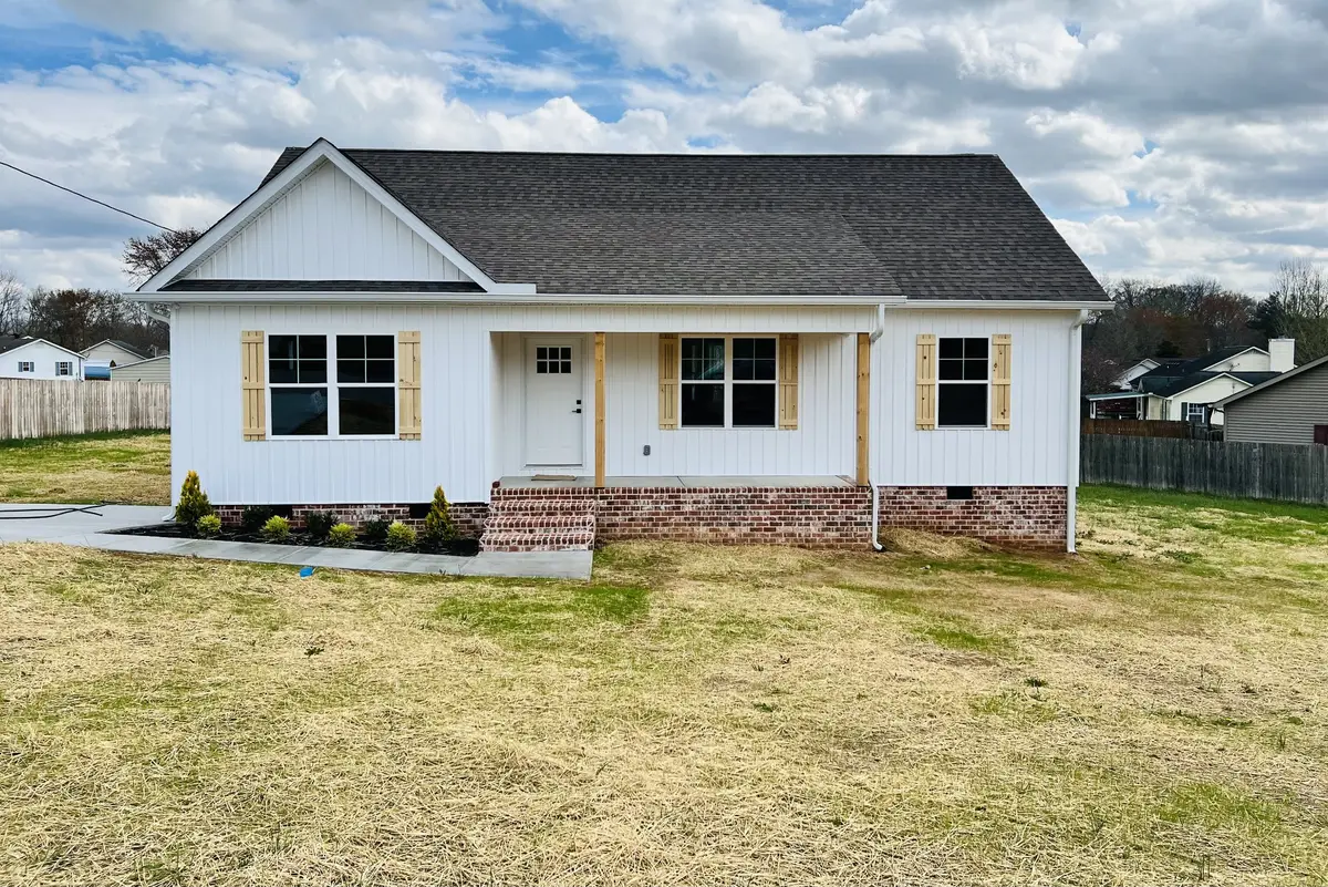 940 Miriah Dr, McMinnville, TN 37110 - #1