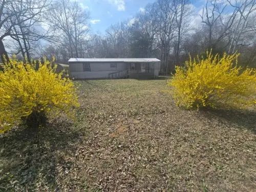 599 Overhead Bridge Rd, Camden, TN 38320 - #1