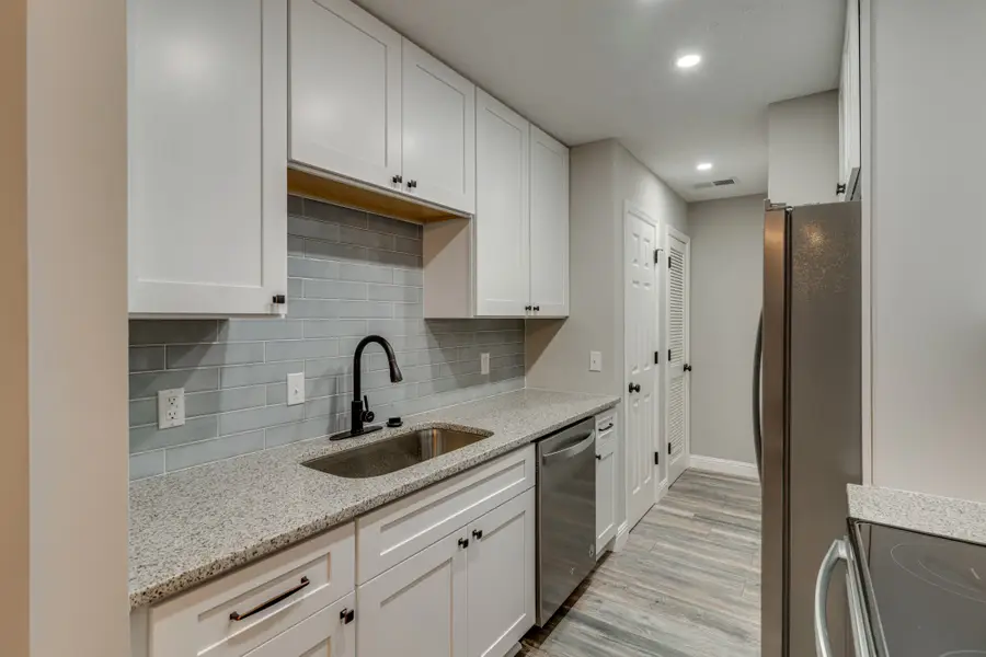 180 Brooke Castle Dr, Hermitage, TN 37076 - #3