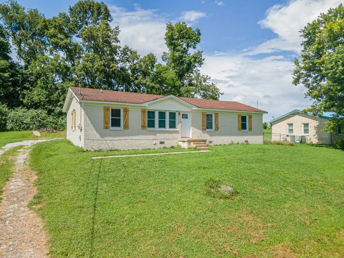 2220 Cherry Dr, Pulaski, TN 38478 - #1