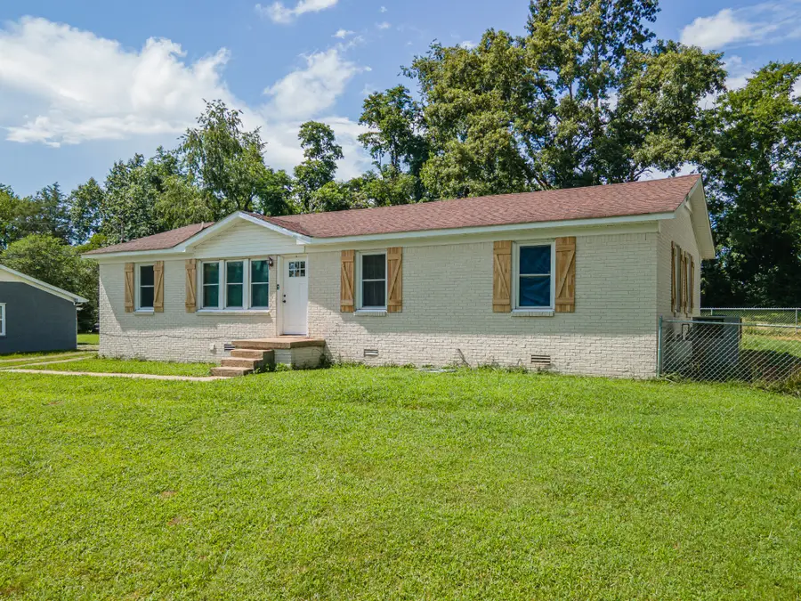 2220 Cherry Dr, Pulaski, TN 38478 - #2