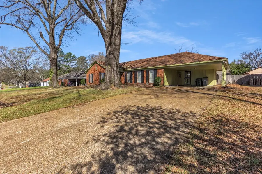 5298 Oak Meadow Ave, Memphis, TN 38134 - #2