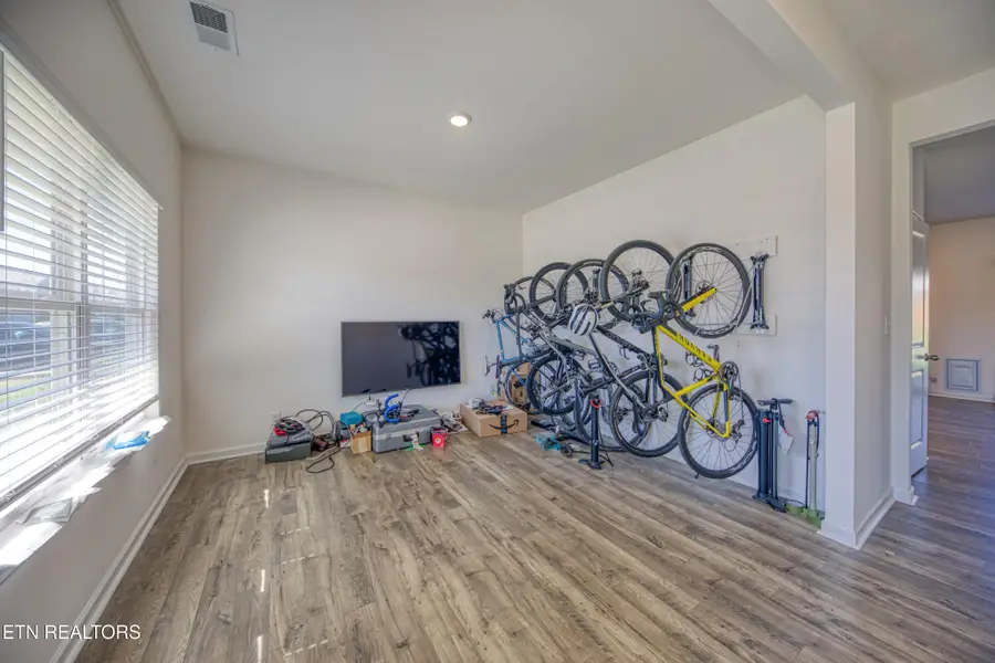 187 Ibis Loop, Oak Ridge, TN 37830 - #3