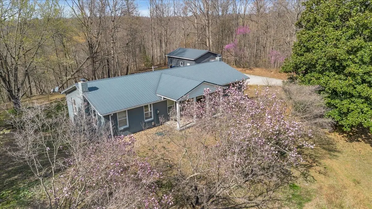 1389 Coconut Ridge Rd, Smithville, TN 37166 - #1