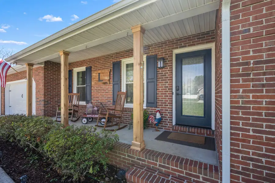 142 Summerset Pl, Estill Springs, TN 37330 - #3