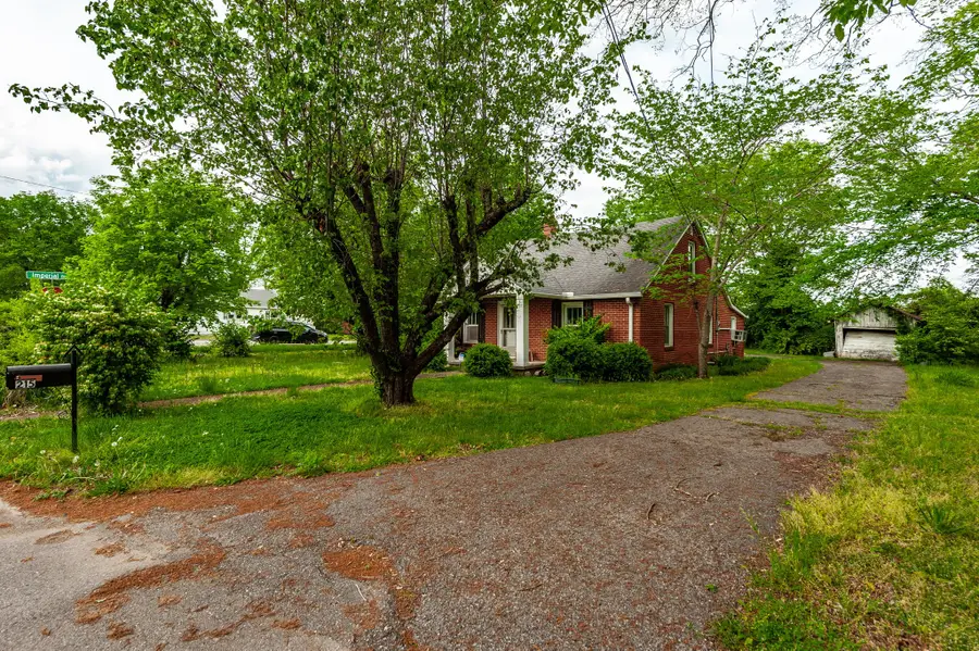 215 Shivel Dr, Hendersonville, TN 37075 - #2