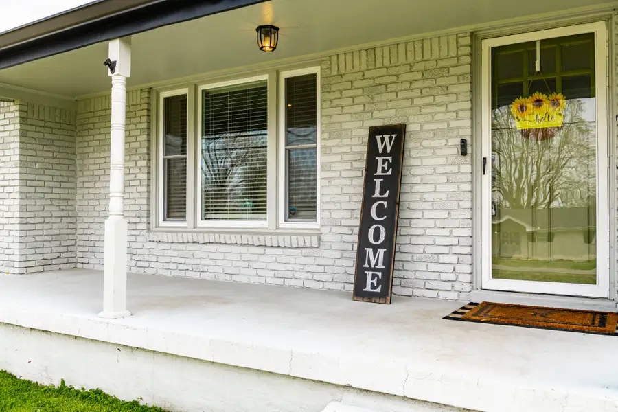 723 S Westland Ave, Gallatin, TN 37066 - #2