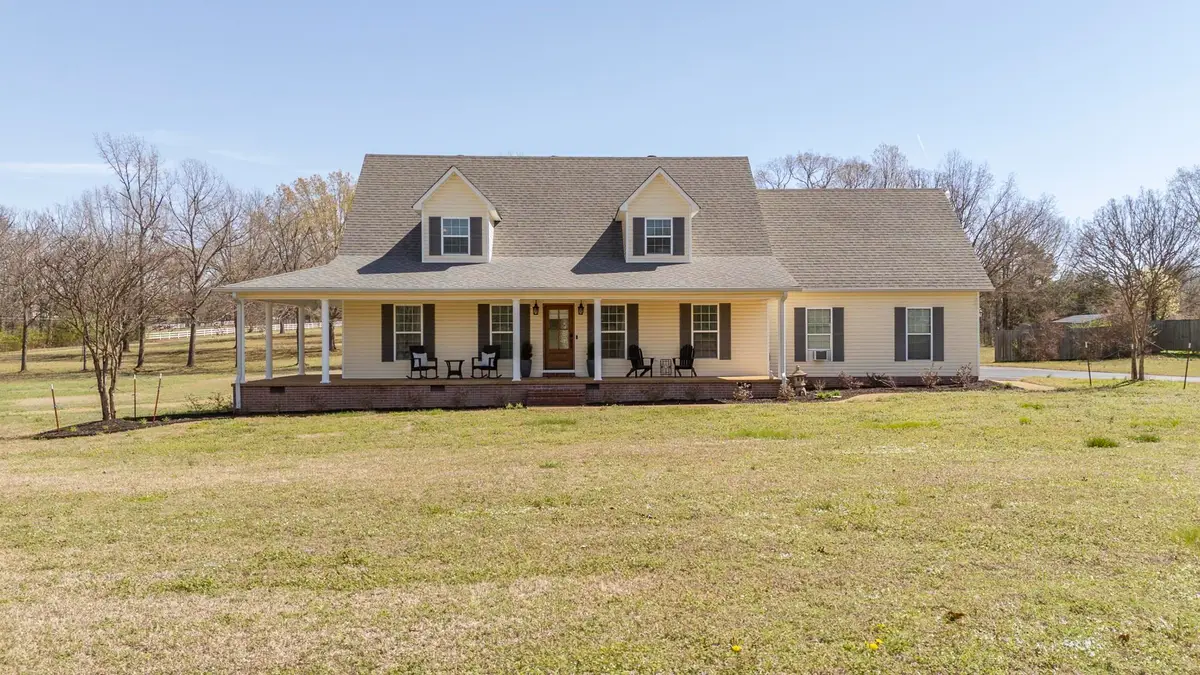 825 Raymond Mcanally Rd, Savannah, TN 38372 - #1