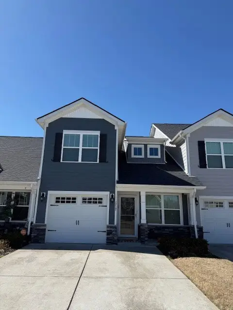 1717 Calypso Dr, Murfreesboro, TN 37128