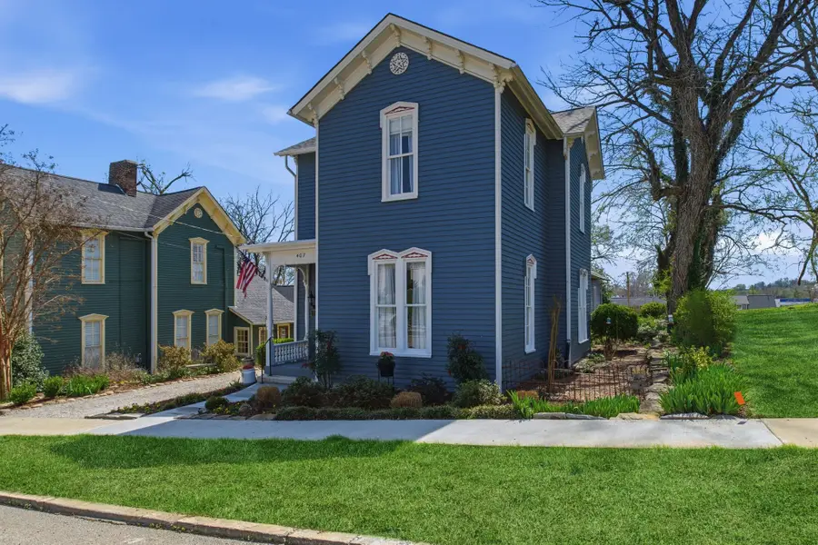 407 W 6th St, Columbia, TN 38401 - #3