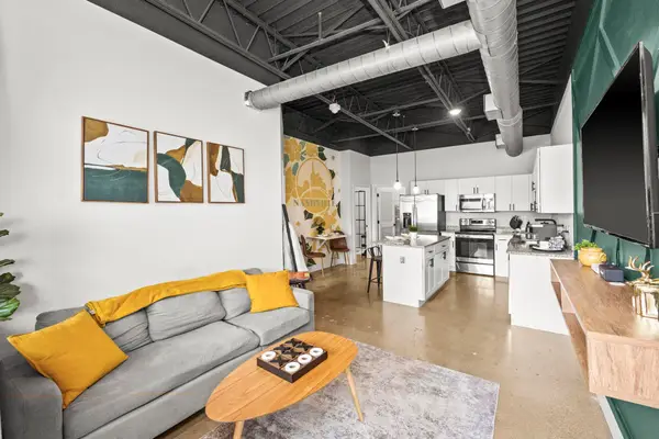 295 Plus Park Blvd #212, Nashville, TN 37217