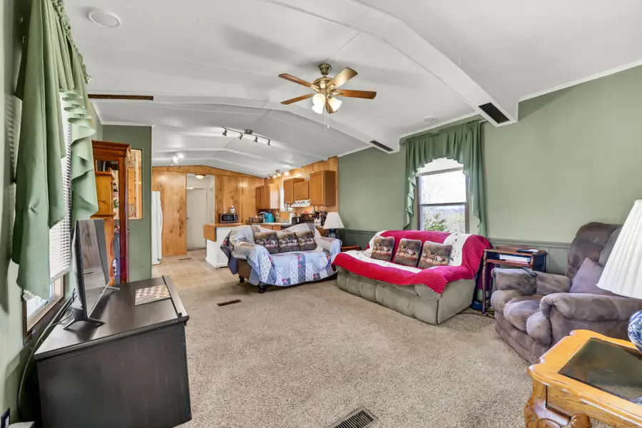 1765 Woolworth Rd, Erin, TN 37061 - #3