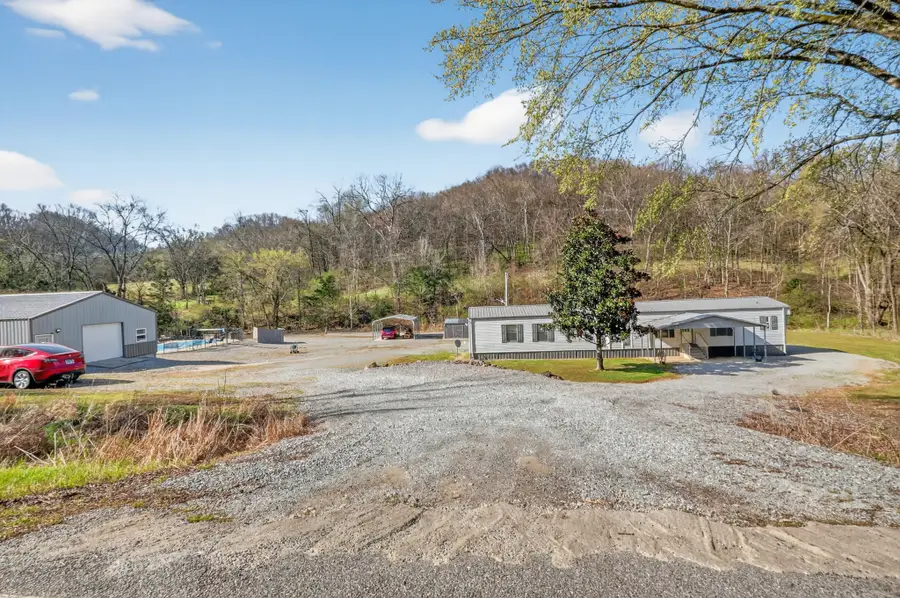 4355 Browning Branch Rd, Bethpage, TN 37022 - #2