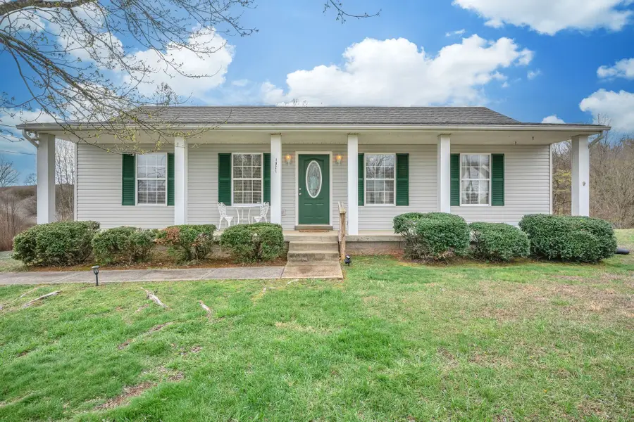 1021 Deerfield Dr, Chapmansboro, TN 37035 - #2