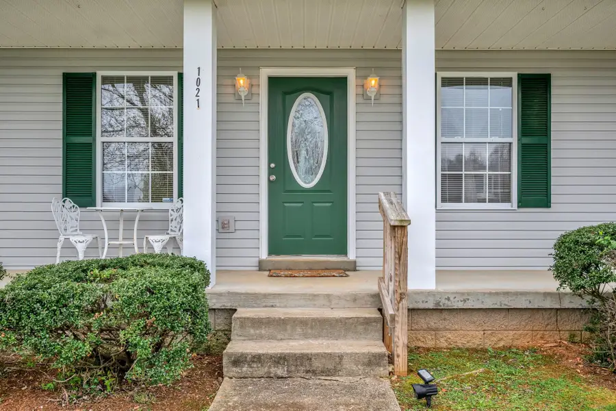 1021 Deerfield Dr, Chapmansboro, TN 37035 - #3
