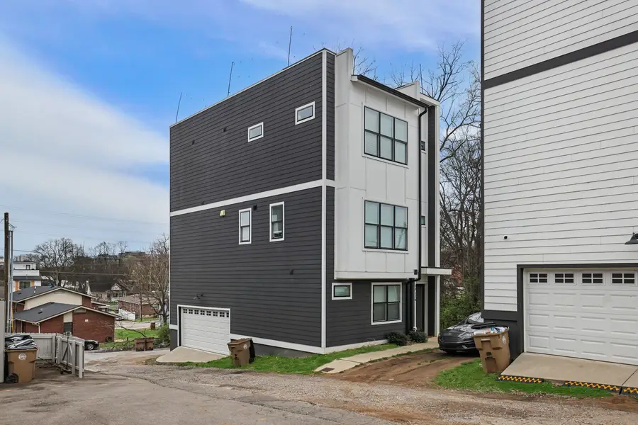 1813B Hermosa St, Nashville, TN 37208 - #3