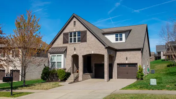 225 Fowler Cir, Franklin, TN 37064