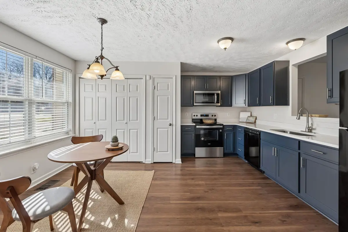 1120 Waggoner Ct W, Nashville, TN 37214 - #1