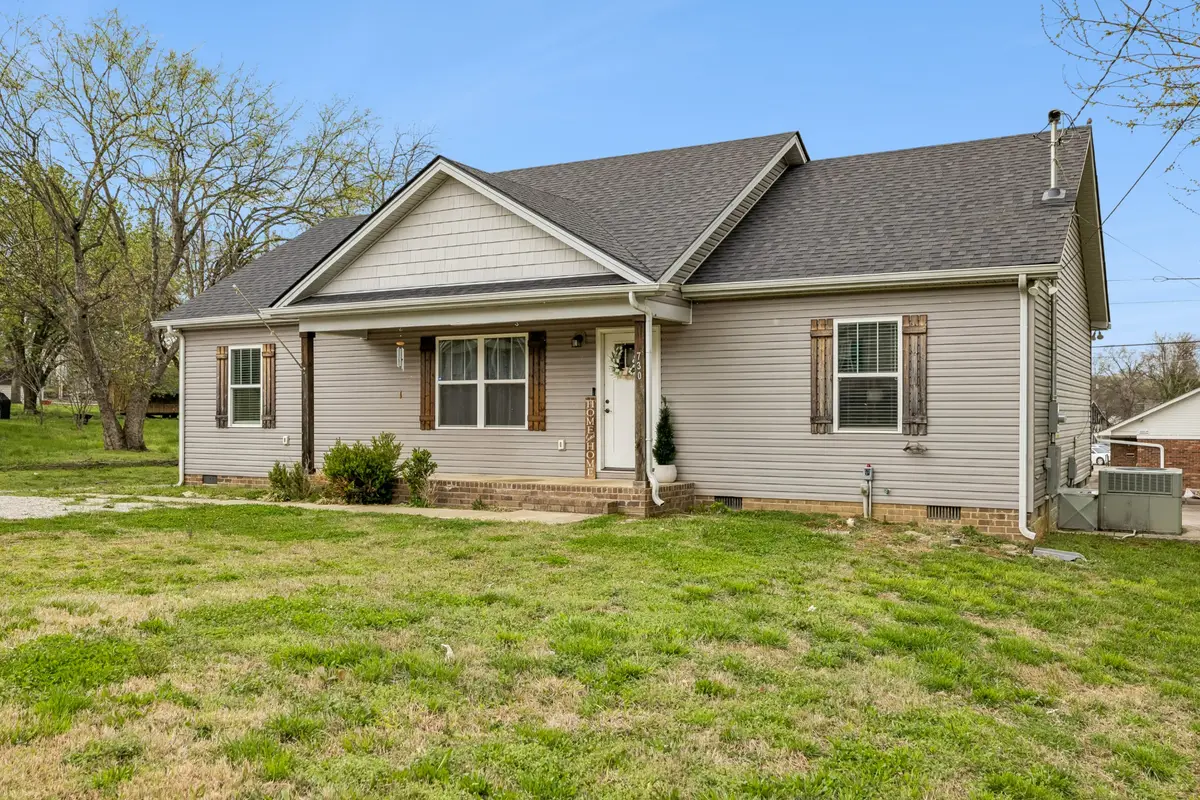 730 Cedar St, Lewisburg, TN 37091 - #1