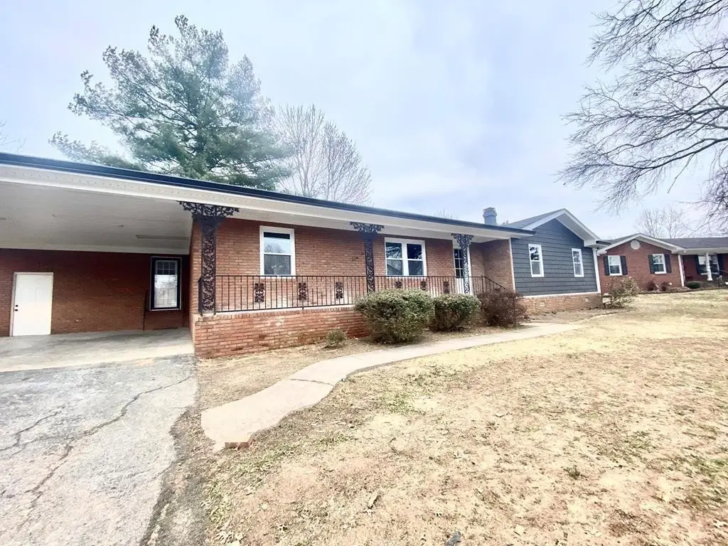 107 Mark Dr, Hopkinsville, KY 42240 - #1