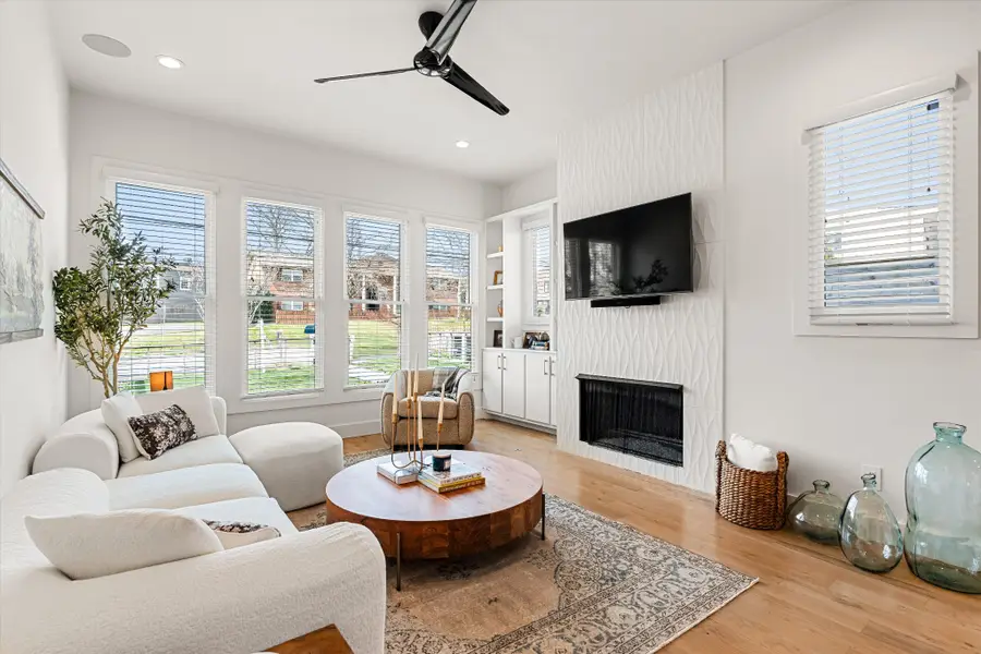 307 S 10th St #A, Nashville, TN 37206 - #2