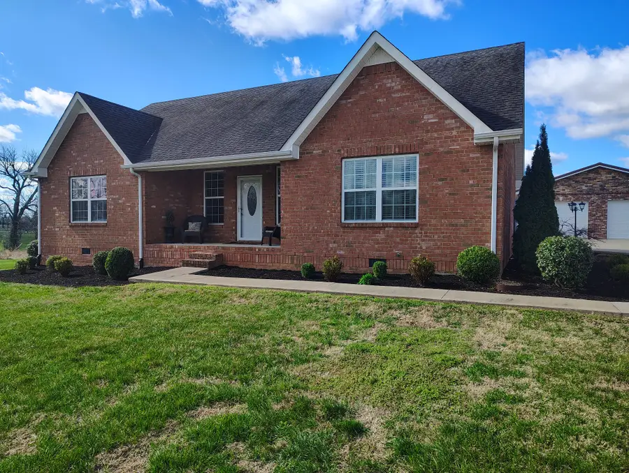 597 Long Creek Rd, Lafayette, TN 37083 - #3