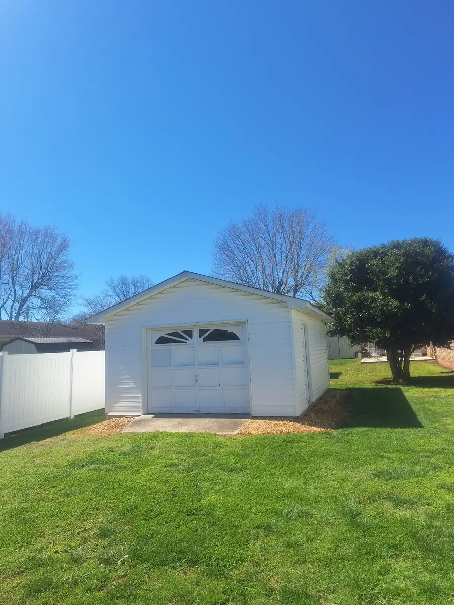 101 Lisa Cir, Winchester, TN 37398 - #3