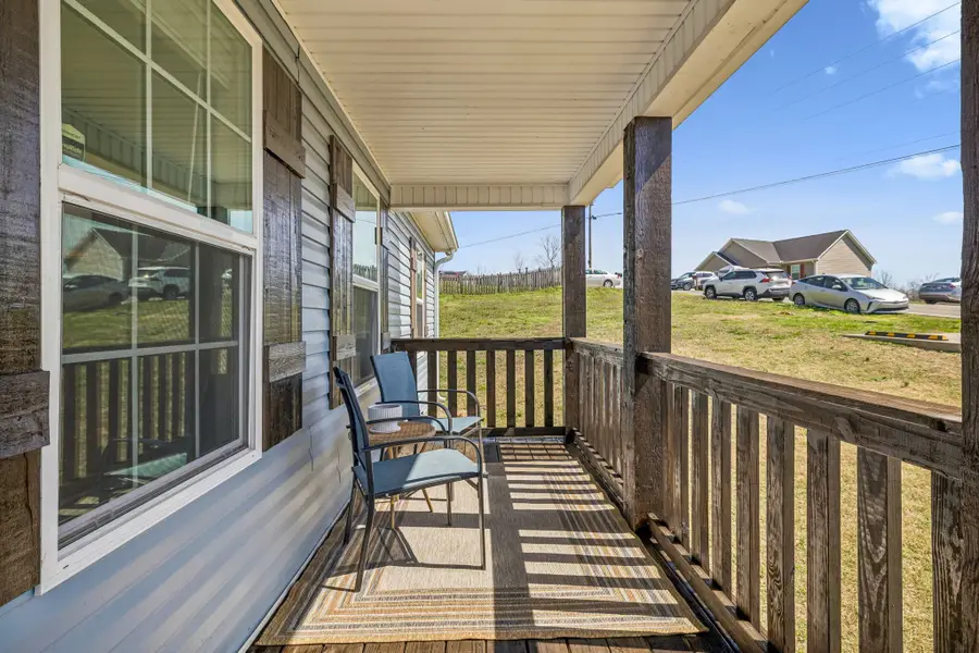 608 Skyview Dr, Ashland City, TN 37015 - #3