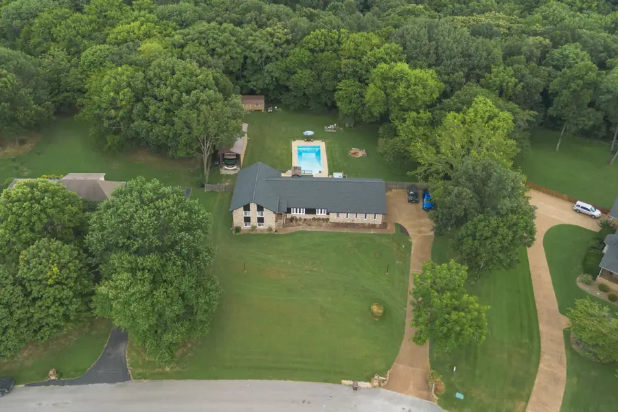 1025 Claremont Dr, Columbia, TN 38401 - #3