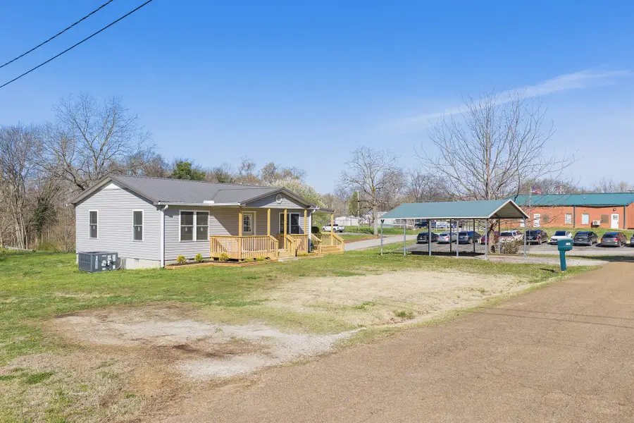 230 Texas Ave, Parsons, TN 38363 - #3