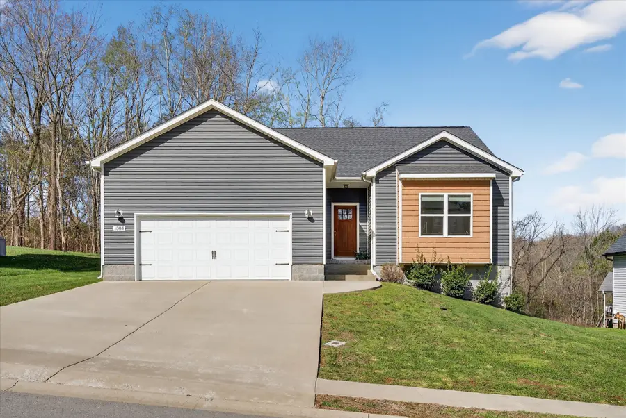 1384 Sussex Dr, Clarksville, TN 37042 - #2