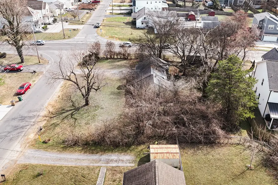 1911 Hutton Dr, Nashville, TN 37210 - #3