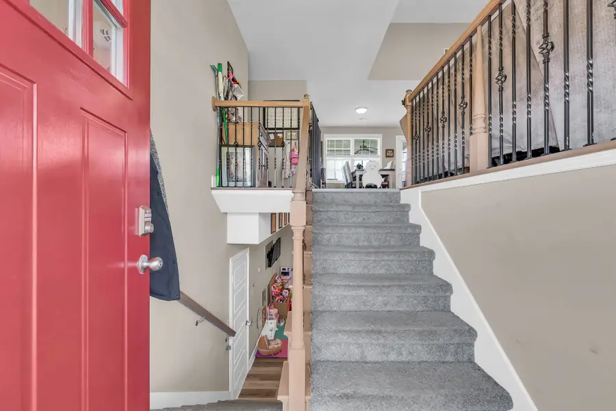 1045 Whitney Dr, Clarksville, TN 37042 - #3