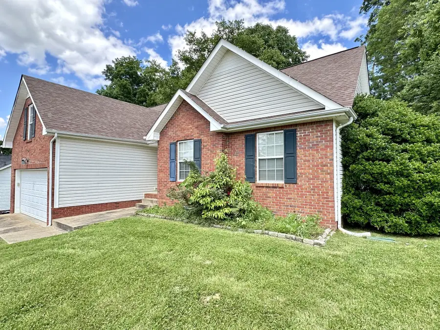 1641 Cedar Springs Cir, Clarksville, TN 37042 - #2