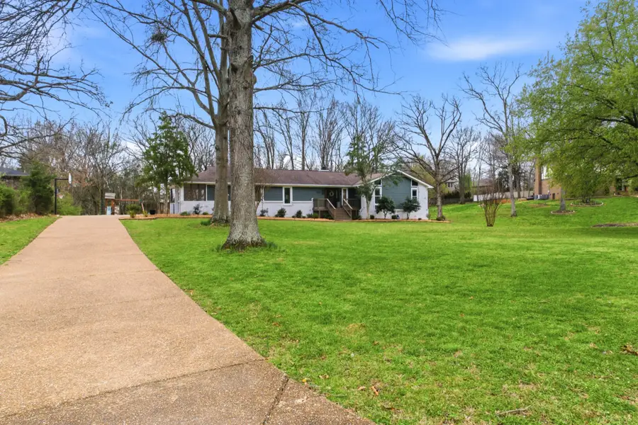 1716 Cook Dr, Lebanon, TN 37087 - #3