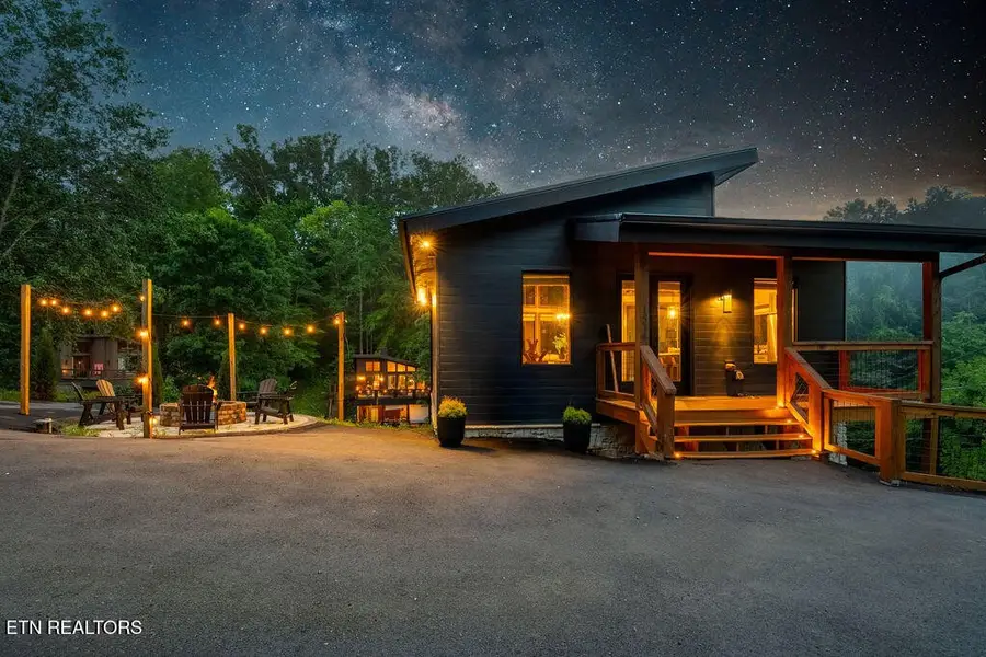 1514 Mountain Drive, Sevierville, TN 37876 - #2