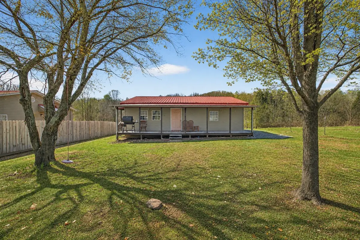220 Pierce Ln, Monterey, TN 38574 - #1