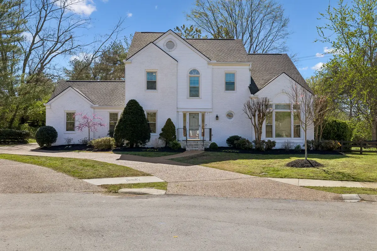 209 Eagles Glen Ct, Franklin, TN 37067 - #1