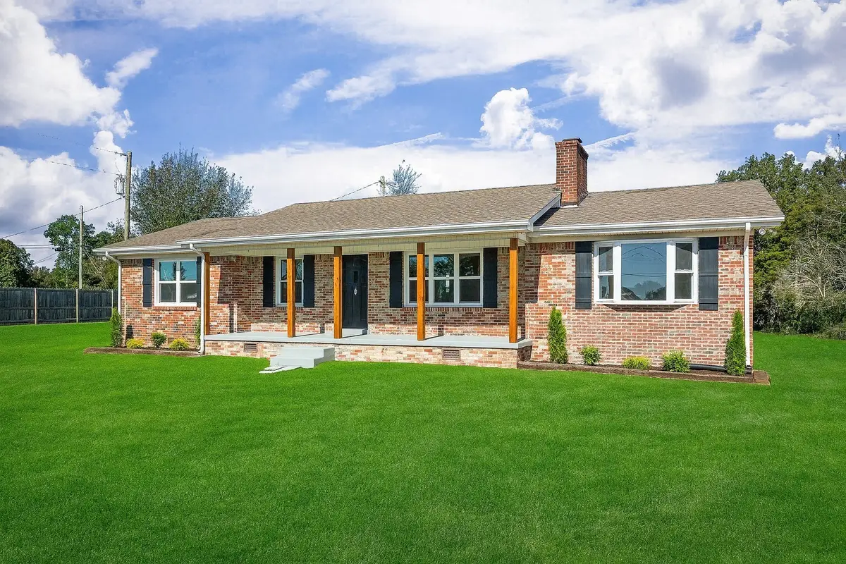 411 Allen Ferry Rd, Smithville, TN 37166 - #1