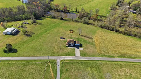 57 E Crystal Springs Rd, Kelso, TN 37348