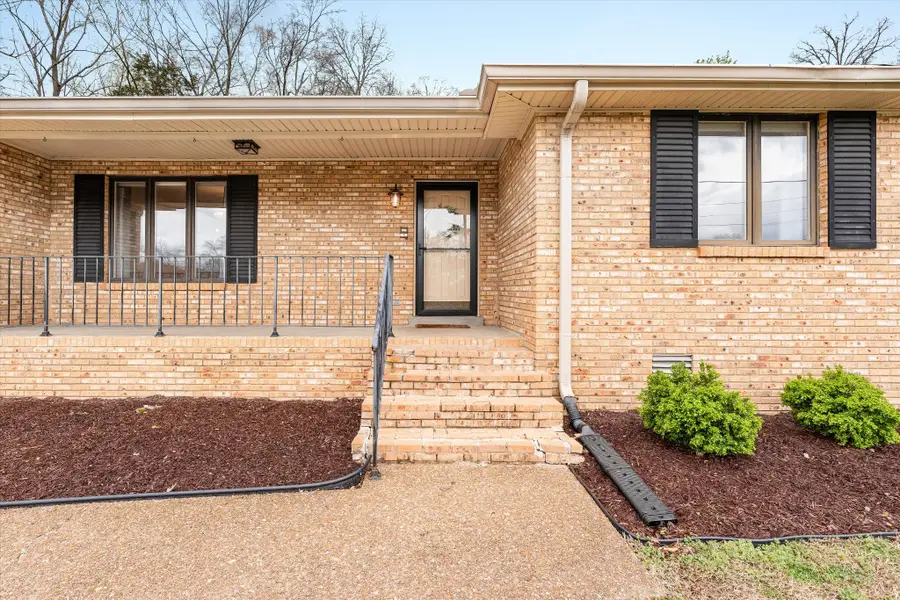 608 Somerset Ct, Nashville, TN 37217 - #2