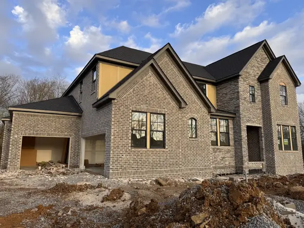 5924 Luke Court, Arrington, TN 37014