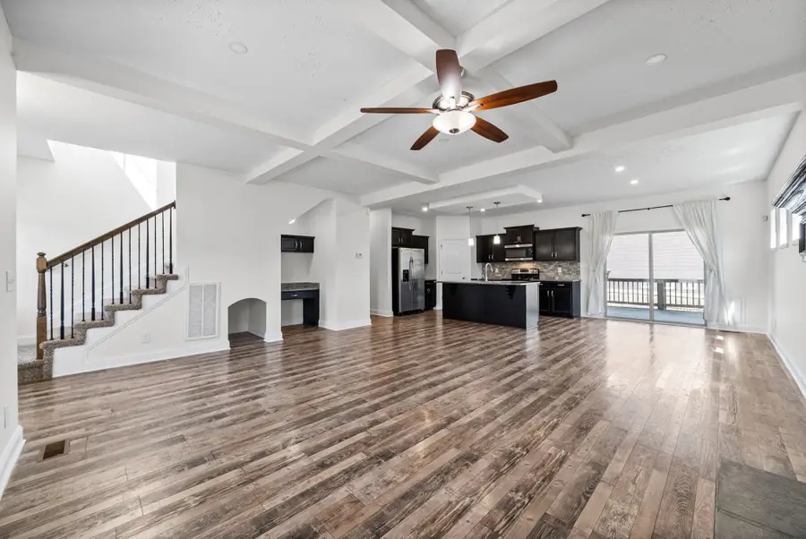 1301 Golden Eagle Way, Clarksville, TN 37040 - #3