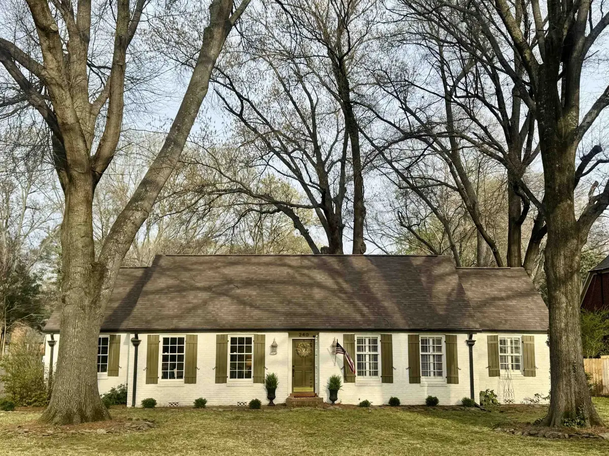 240 Avon Rd, Memphis, TN 38117 - #1