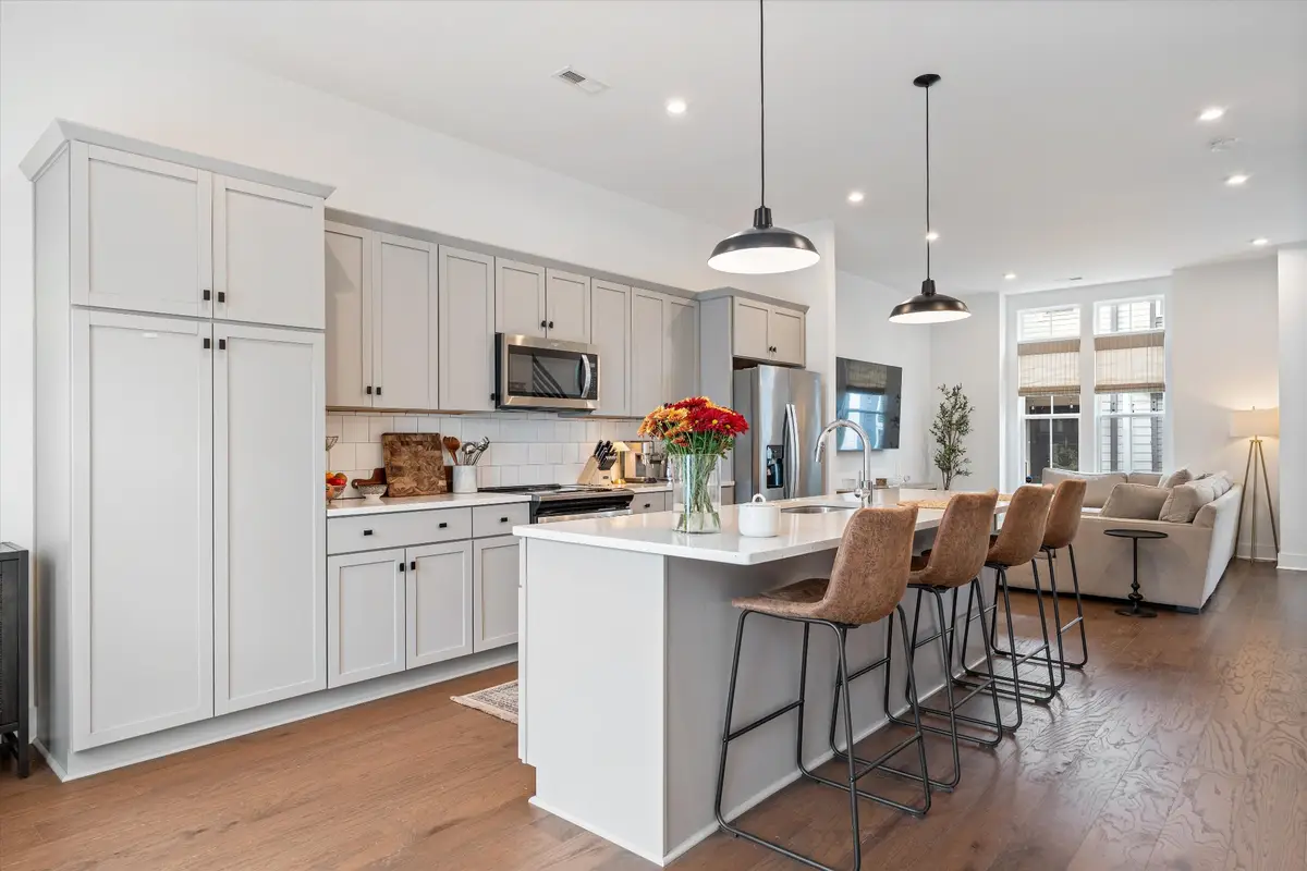 645 Nashua Ln #106, Nashville, TN 37209 - #1