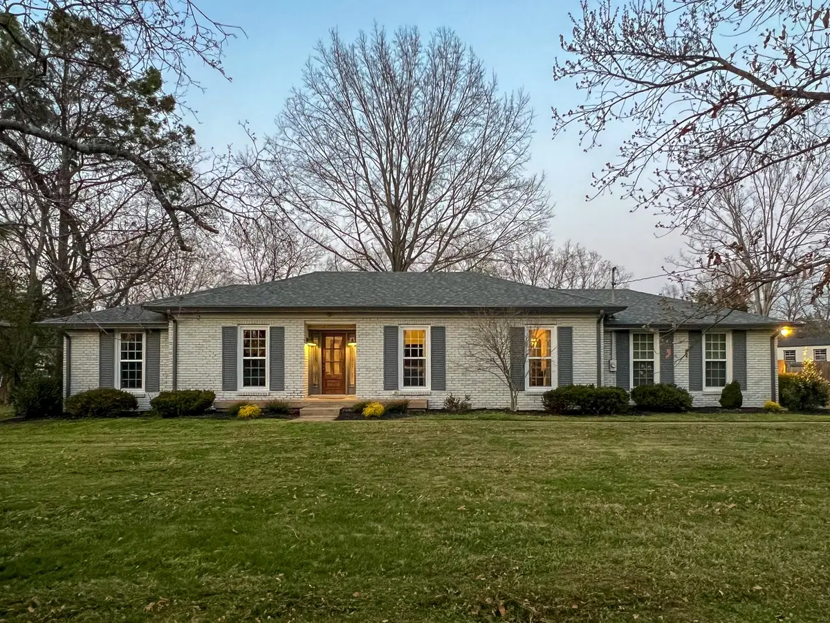 1004 Chapel Ct, Franklin, TN 37069 - #1